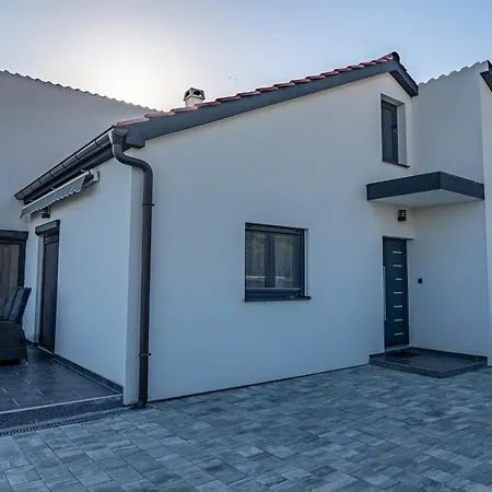Villa Marica *
